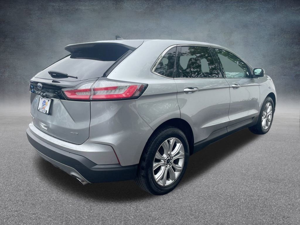 Used 2024 Ford Edge Titanium image 32