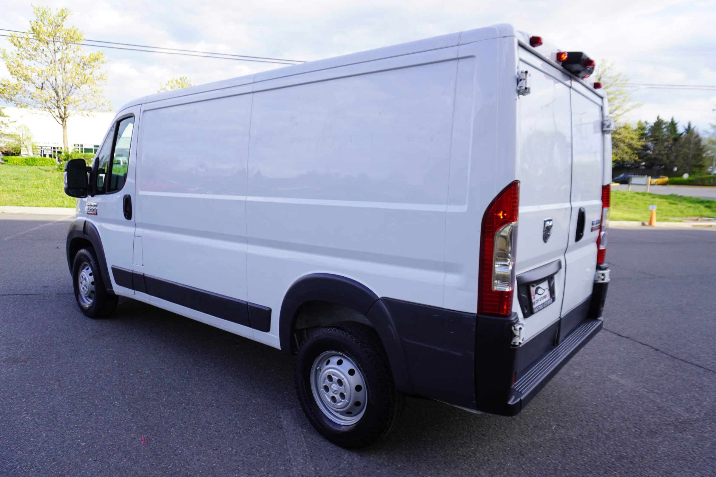 Used 2015 RAM ProMaster 1500 w/ Interior Convenience Group FWD image 5
