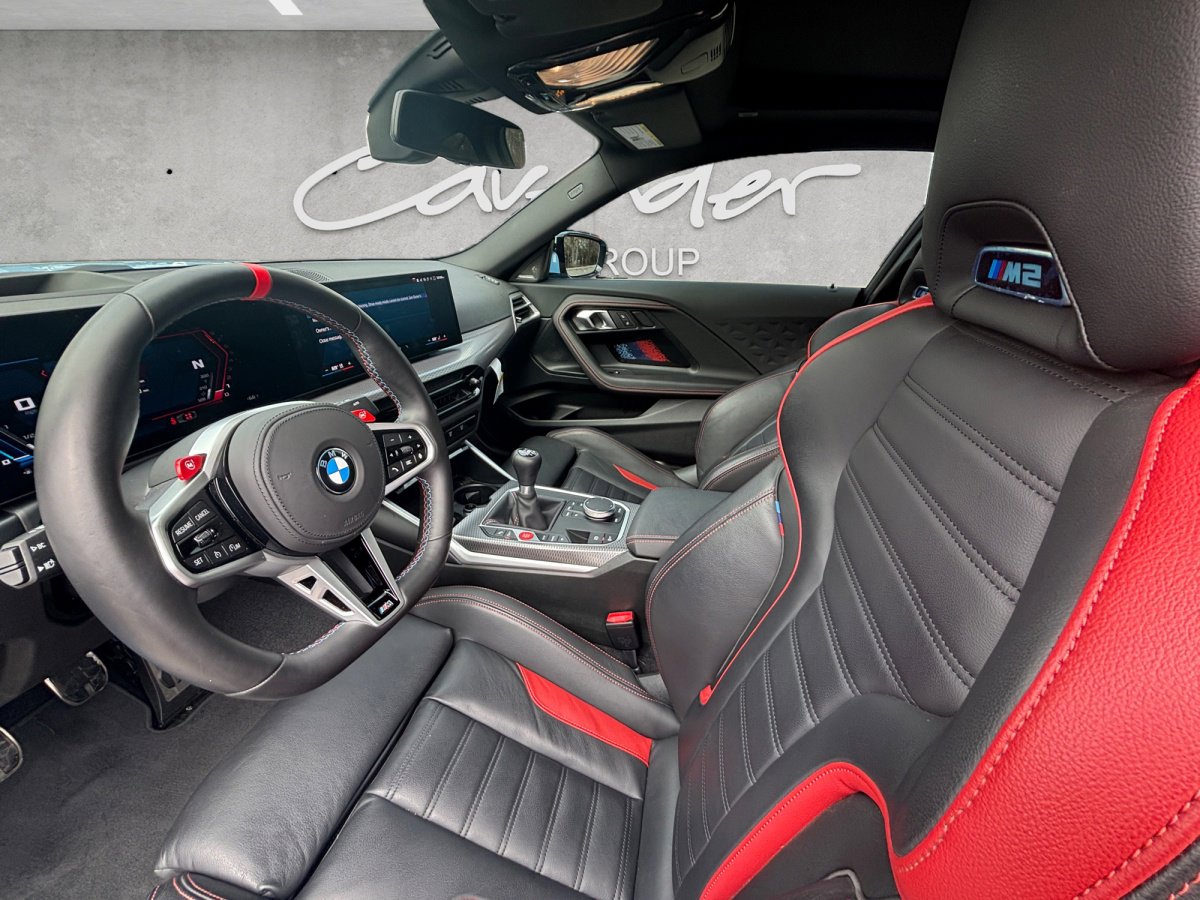 Used 2025 BMW M2 w/ Lighting Package image 23