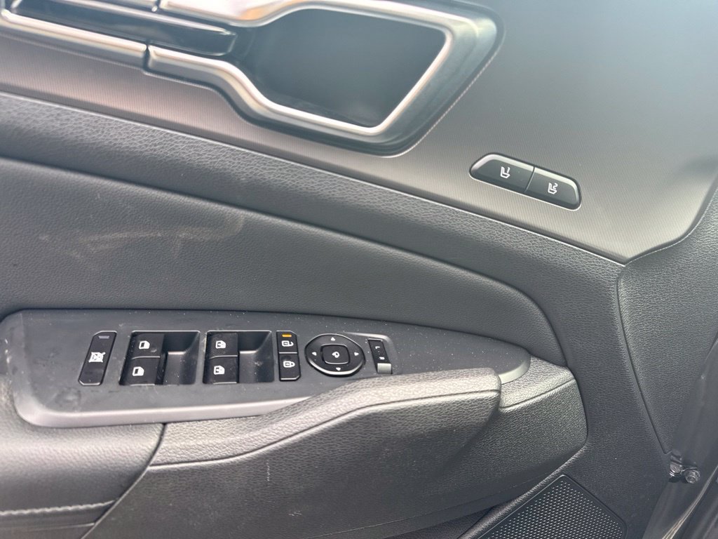 Certified 2026 Kia Sportage SX Prestige AWD/4WD image 17