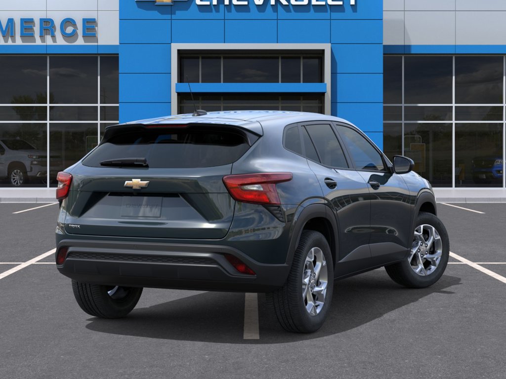 New 2026 Chevrolet Trax LS w/ LS Convenience Package FWD image 4