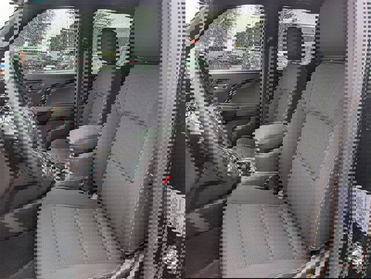 Used 2024 GMC Canyon Elevation w/ Convenience Package image 25