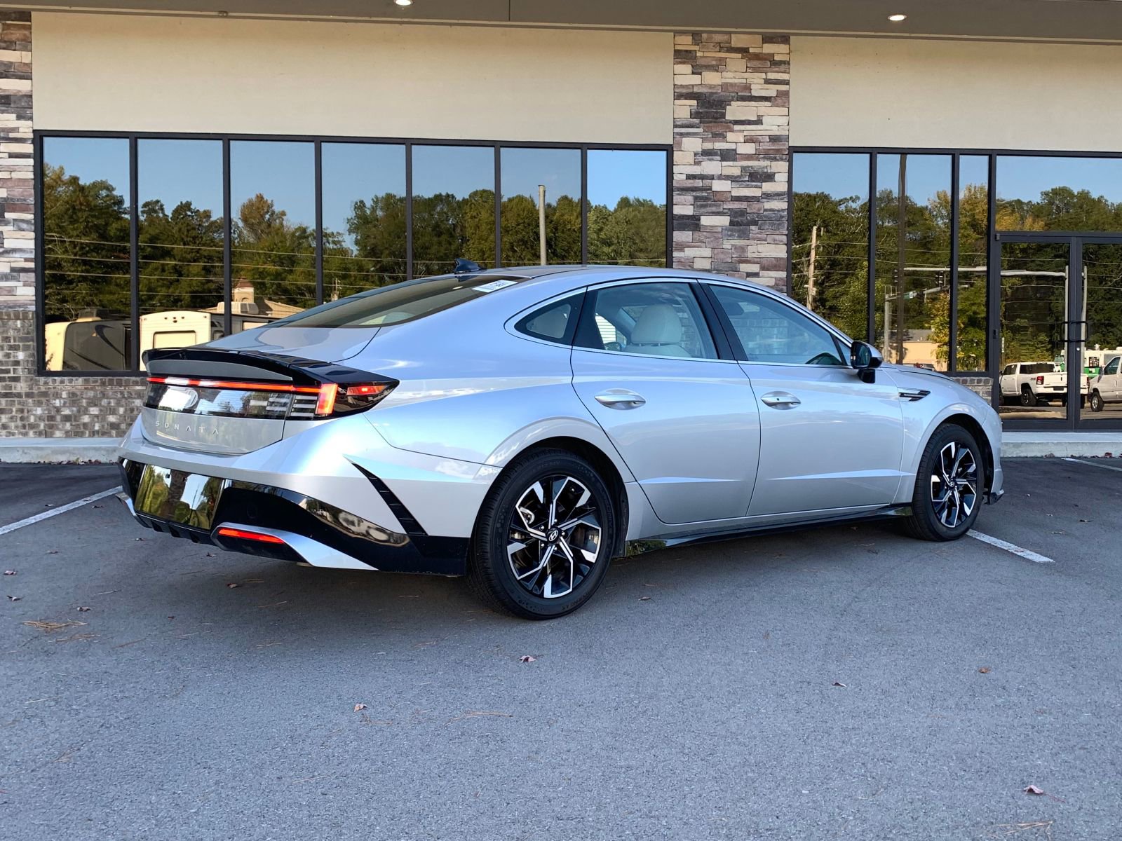 Used 2024 Hyundai Sonata SEL image 7