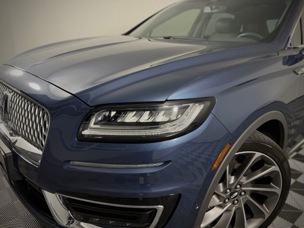 Used 2019 Lincoln Nautilus Reserve image 12