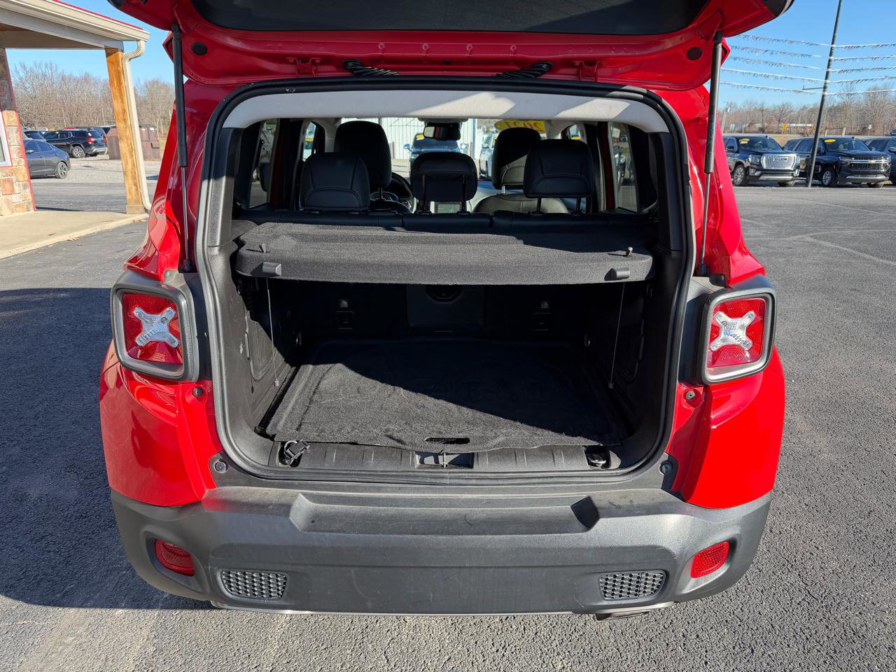 Used 2021 Jeep Renegade Limited image 6