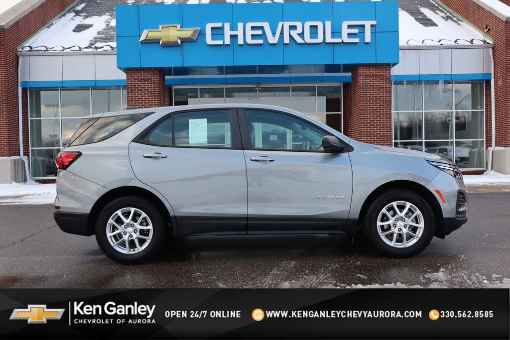 Used 2024 Chevrolet Equinox LS image 1