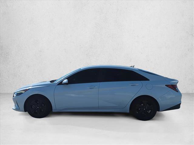 Used 2021 Hyundai Elantra SEL image 3