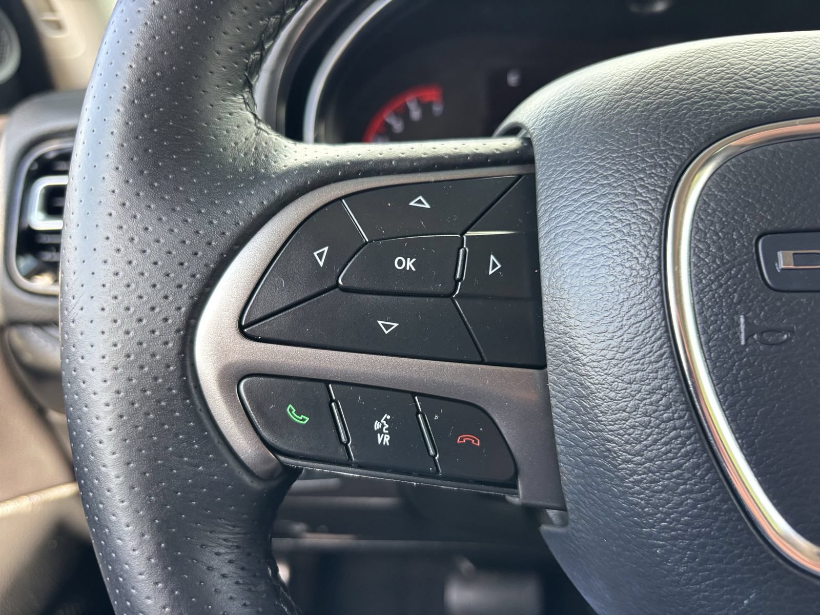 Used 2021 Dodge Durango SXT AWD/4WD image 29