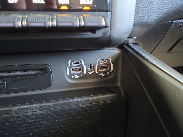 Used 2019 RAM 1500 Big Horn AWD/4WD image 11