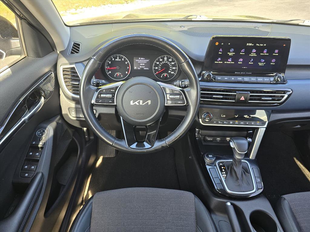Used 2022 Kia Seltos S image 13