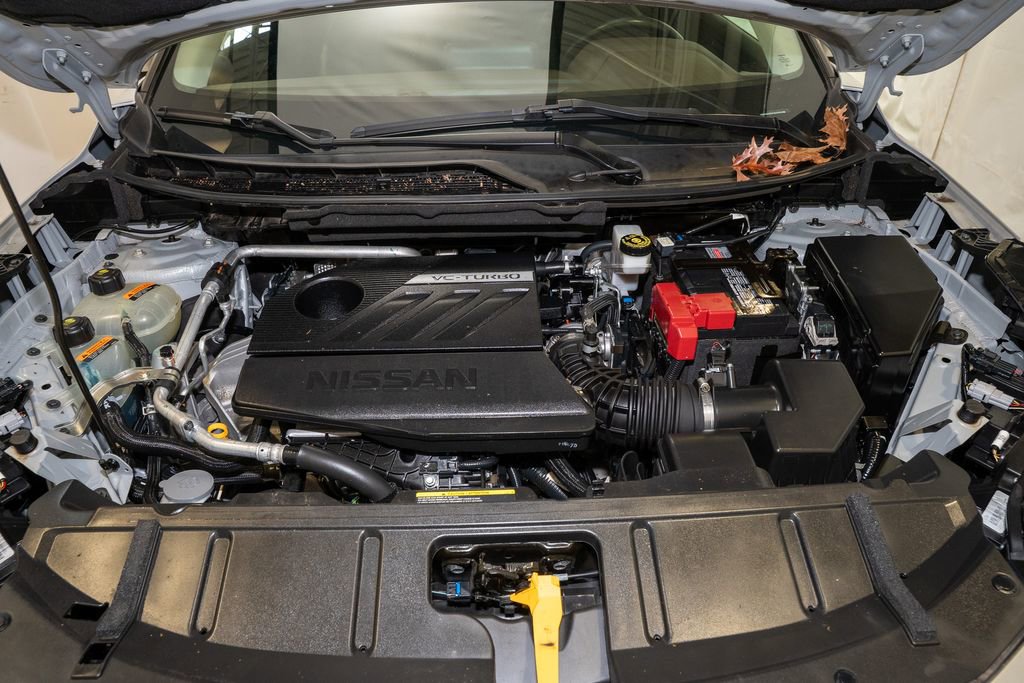 Used 2022 Nissan Rogue SV w/ SV Premium Package image 21