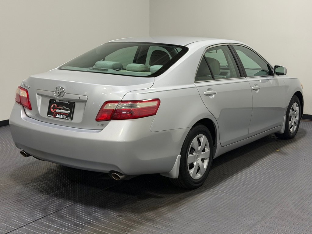 Used 2007 Toyota Camry LE FWD image 5