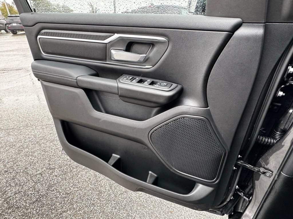 New 2026 RAM 1500 Big Horn AWD/4WD image 24