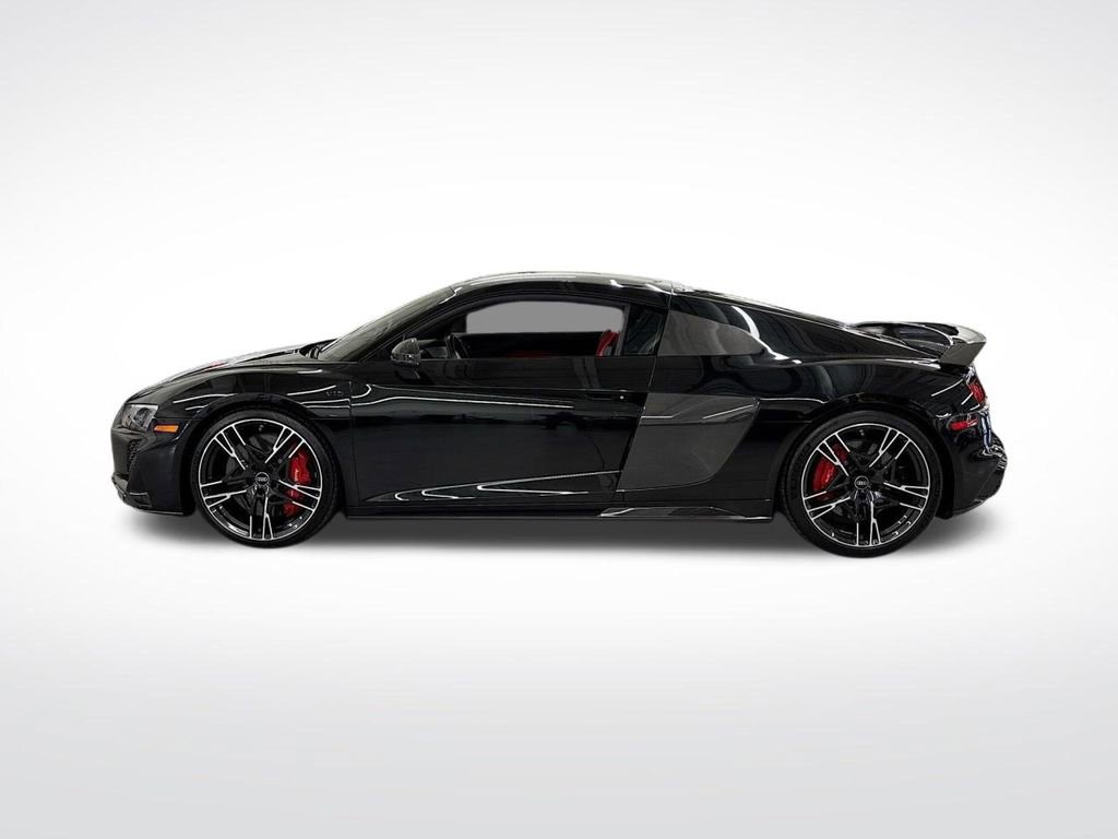 Used 2023 Audi R8 V10 performance image 2