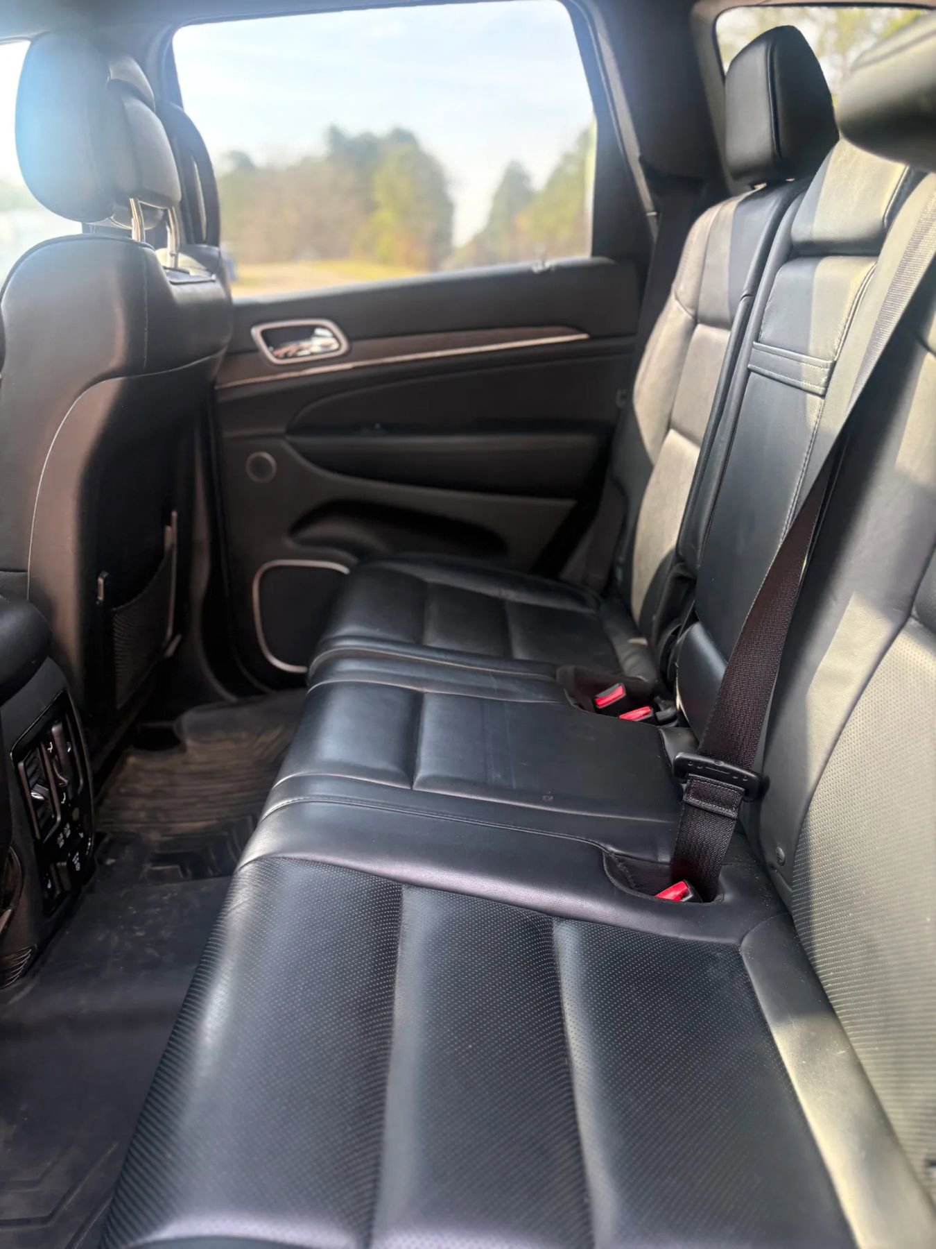 Used 2018 Jeep Grand Cherokee High Altitude AWD/4WD image 38