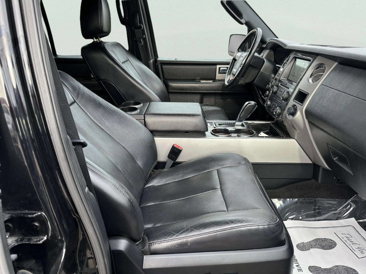 Used 2017 Ford Expedition Max Limited image 18