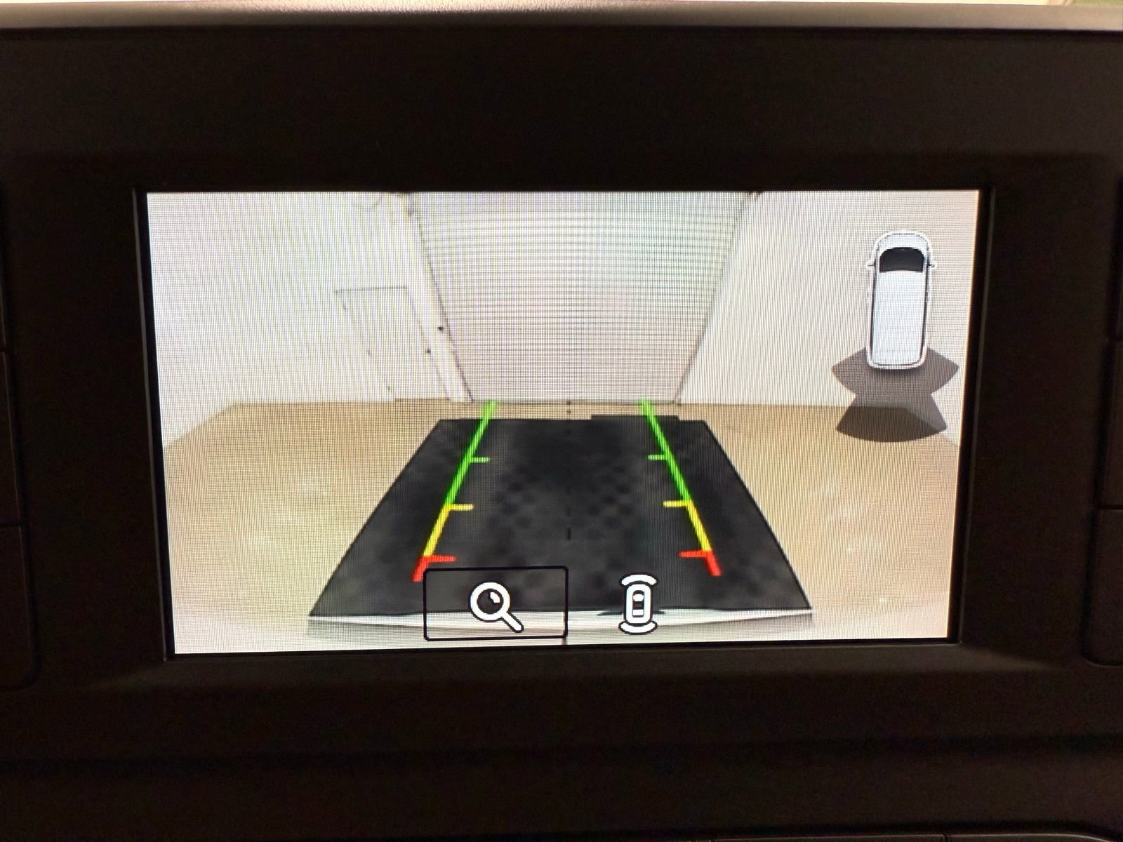 New 2025 Ford Transit 250 148 Medium Roof w/ Load Area Protection Package image 26