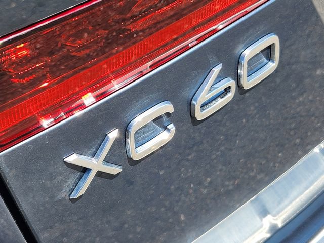 New 2026 Volvo XC60 T8 Plus w/ Protection Package Premier AWD/4WD image 16
