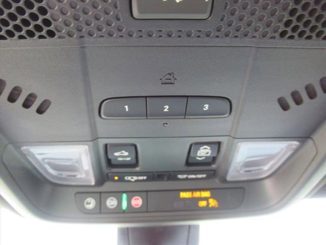 Certified 2025 Cadillac XT6 Sport w/ LPO, Red Accent Package image 30