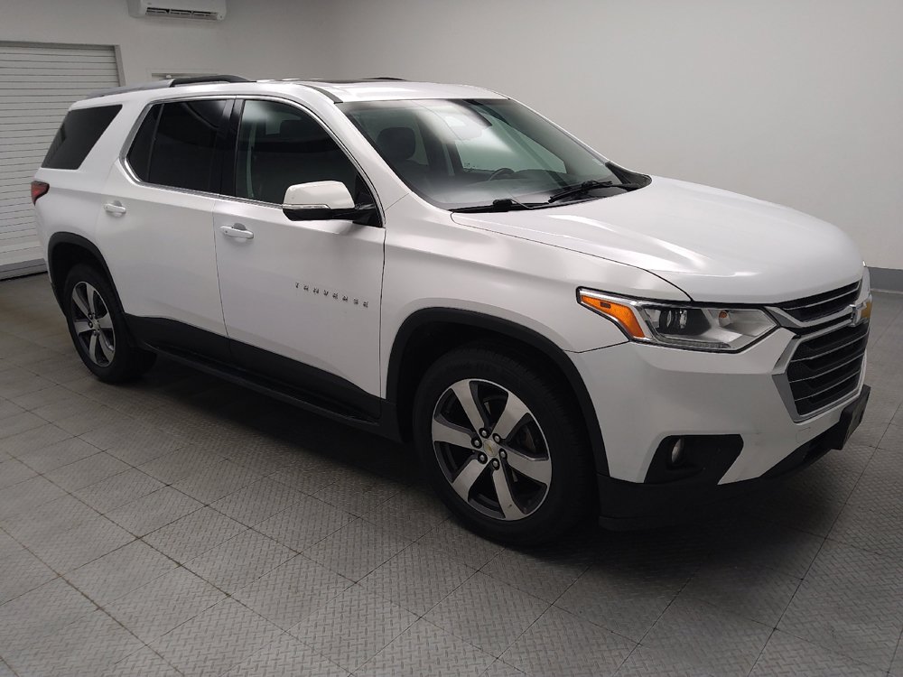 Used 2018 Chevrolet Traverse LT w/ LPO, 'HIT The Road' Package AWD/4WD image 11