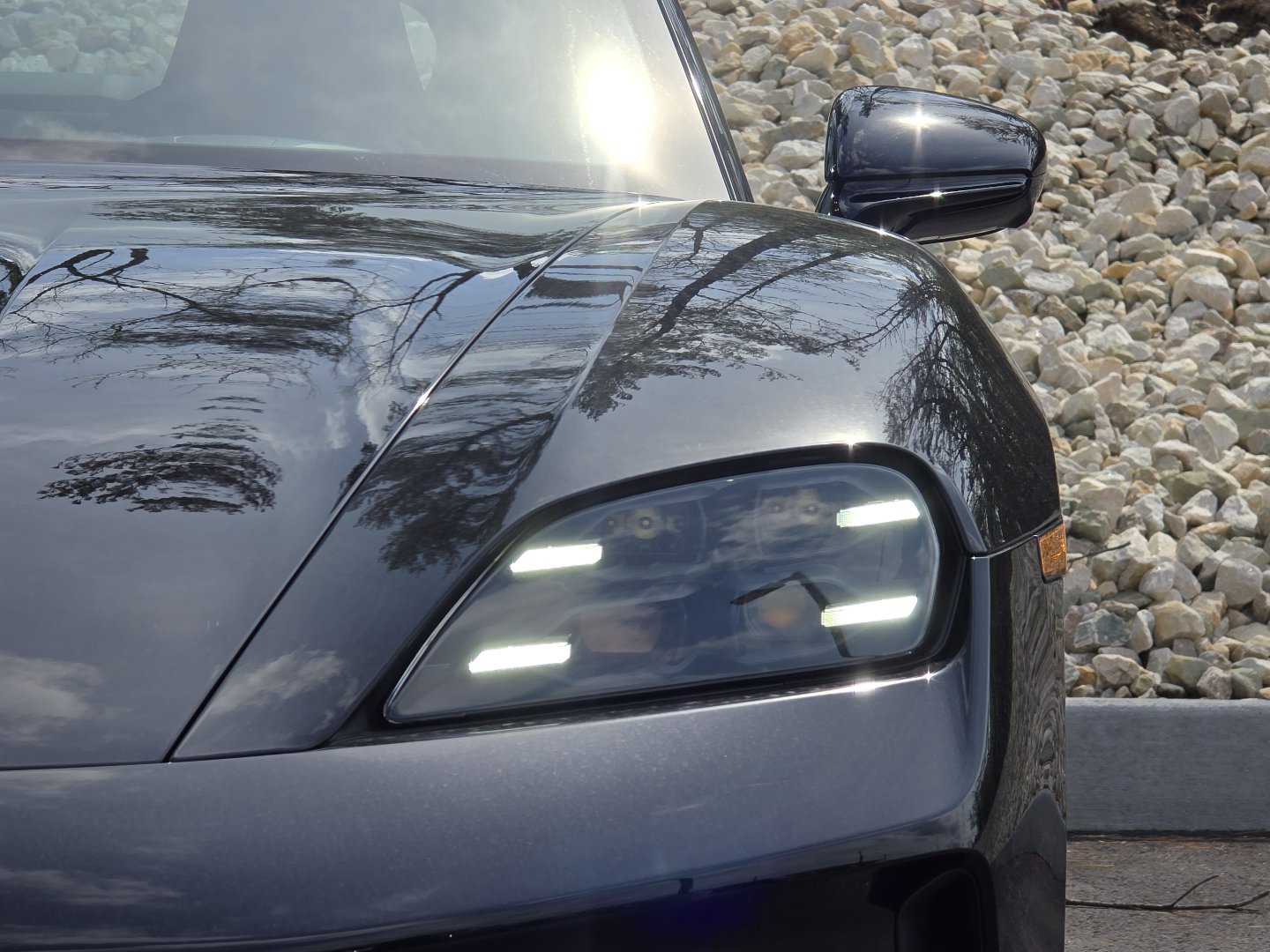 Used 2026 Porsche Taycan 4S image 31