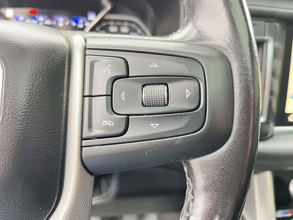 Used 2021 GMC Yukon Denali w/ Denali Premium Package image 19