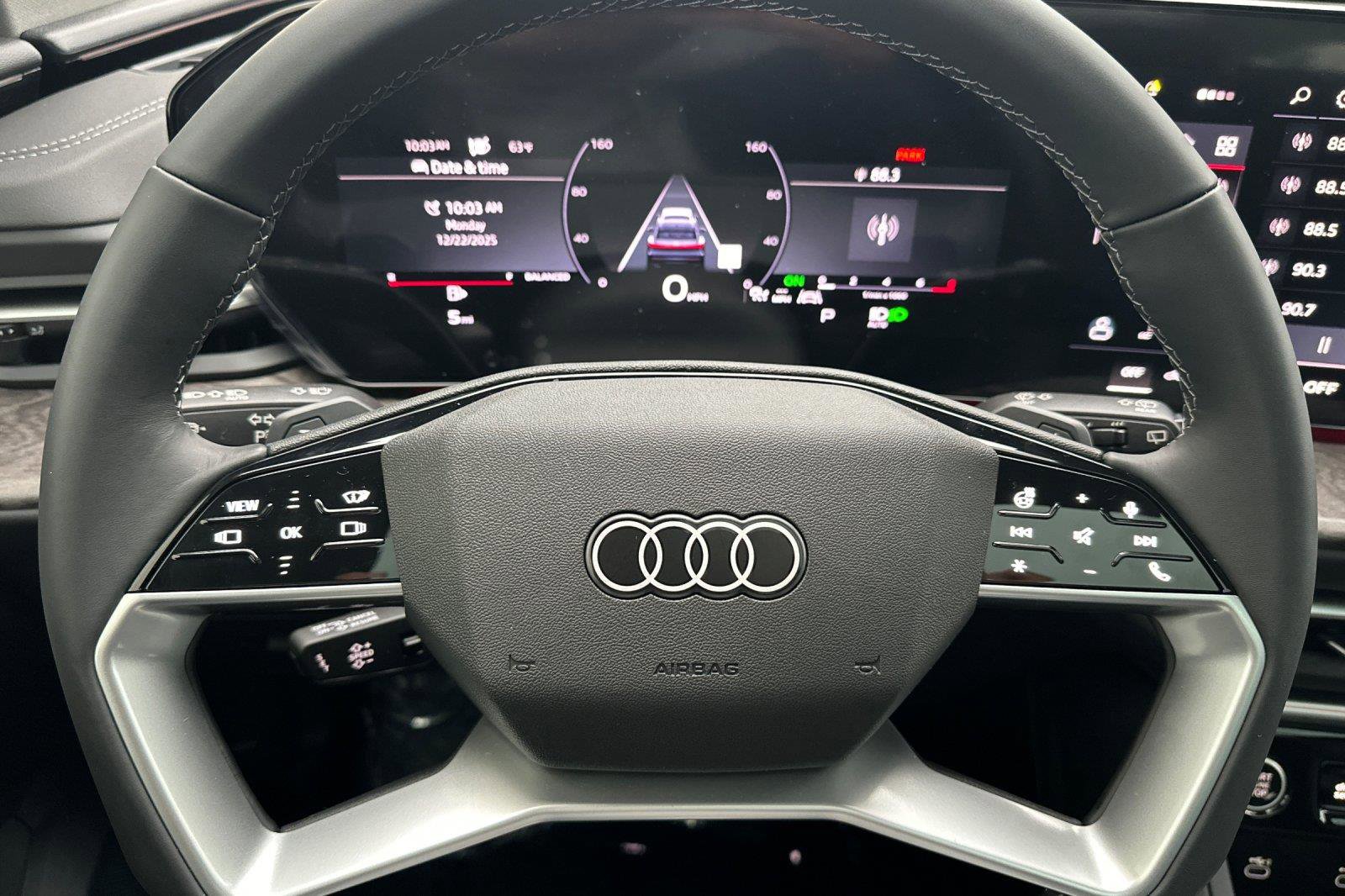 New 2025 Audi Q5 Premium Plus image 23