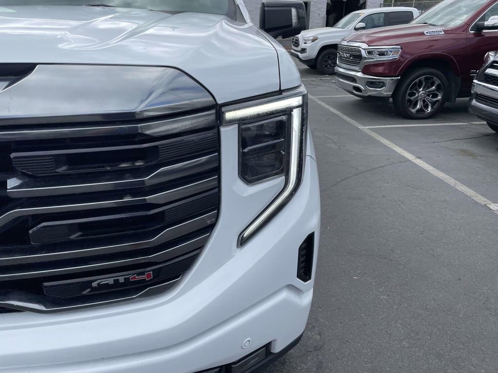 Used 2024 GMC Sierra 1500 AT4 w/ AT4 Premium Package image 13