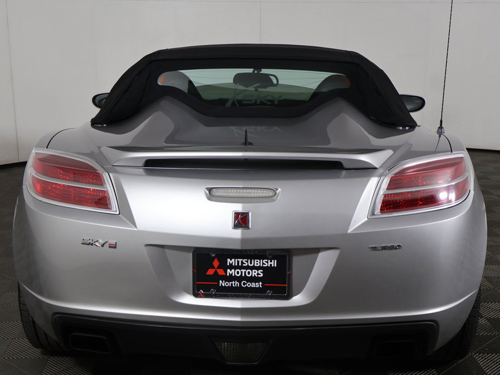 Used 2009 Saturn Sky Red Line RWD image 7