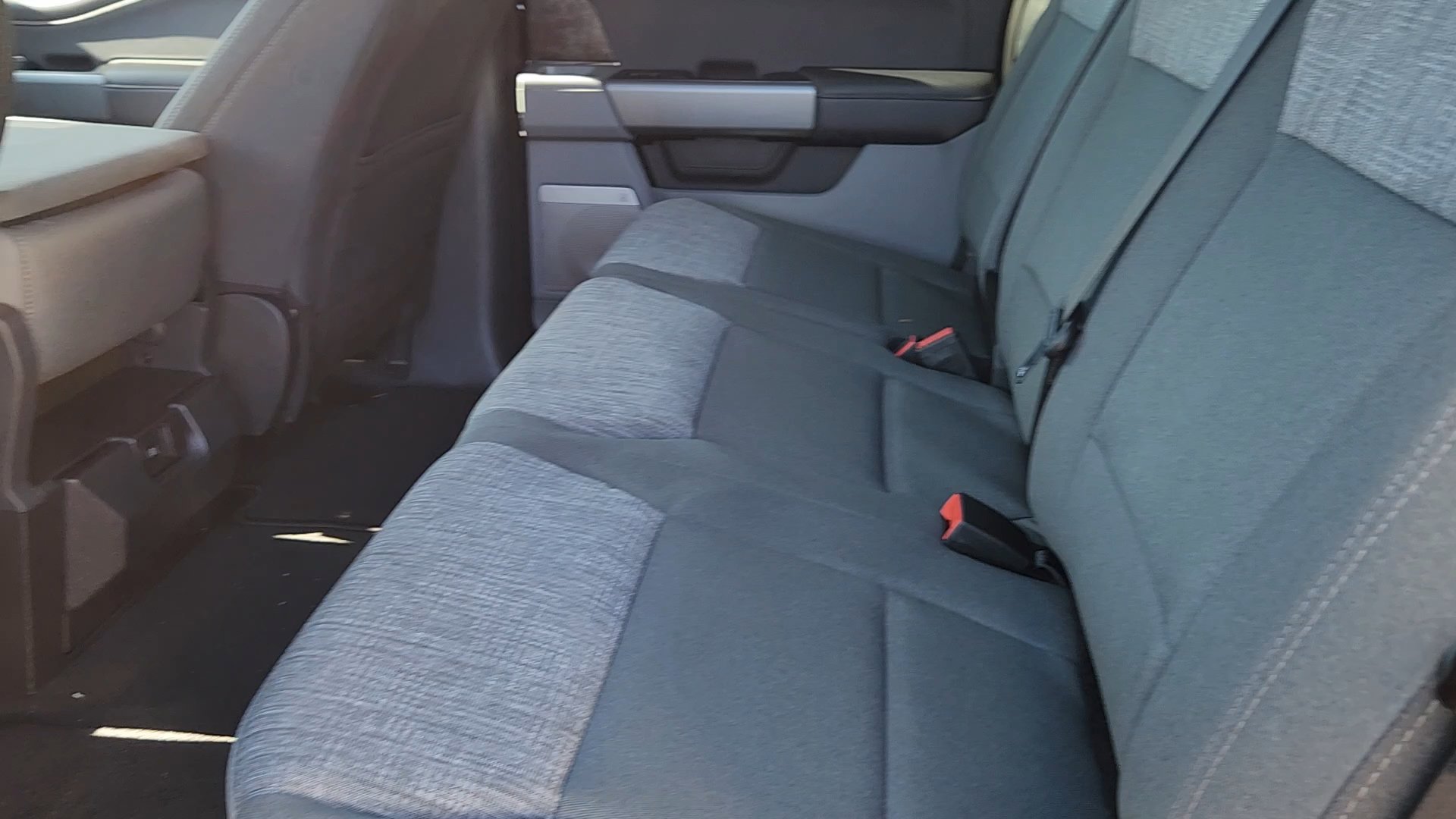 New 2025 Ford F250 XLT w/ Black Appearance Package image 22