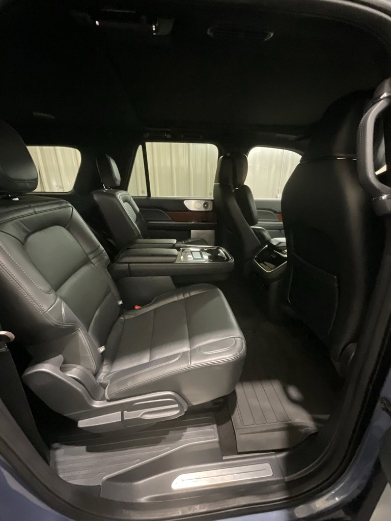Used 2022 Lincoln Navigator L Reserve image 14