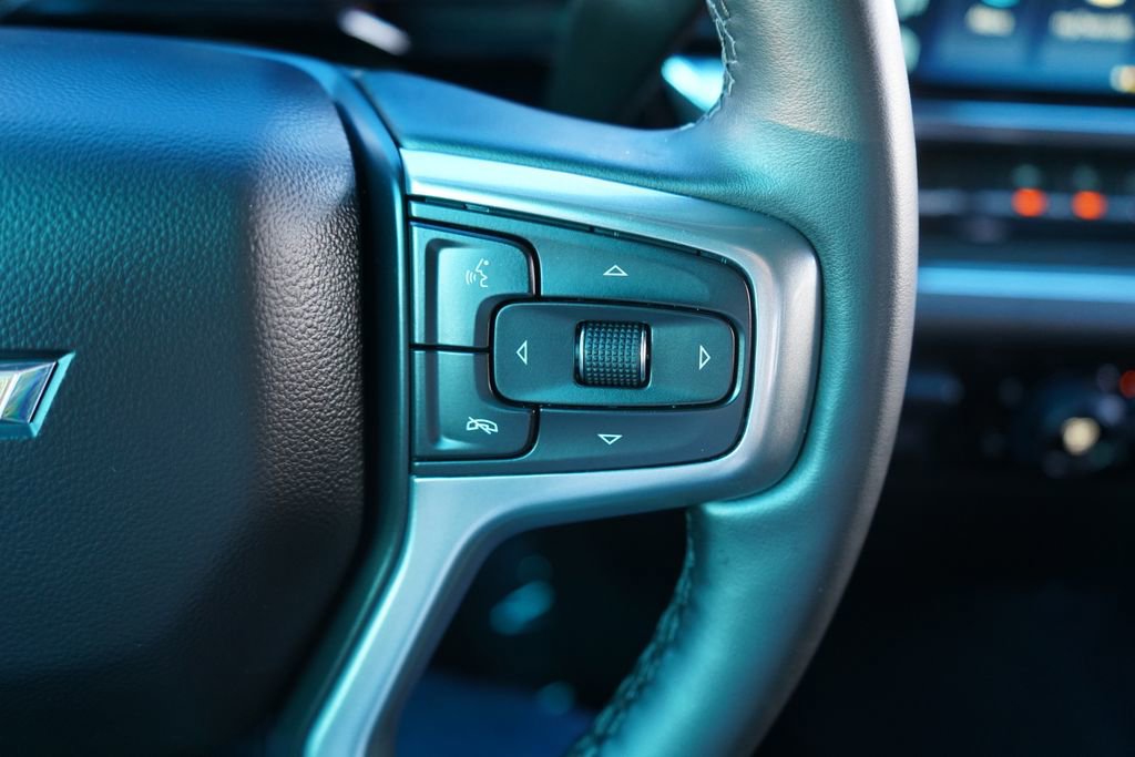 Used 2025 Chevrolet Silverado 1500 LT image 31
