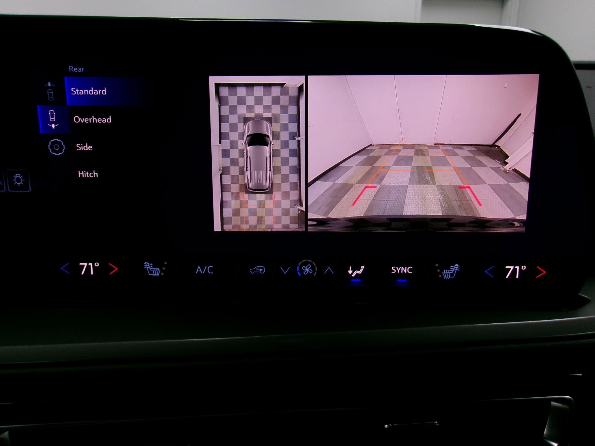 New 2026 Chevrolet Traverse LT w/ Driver Confidence Package image 5