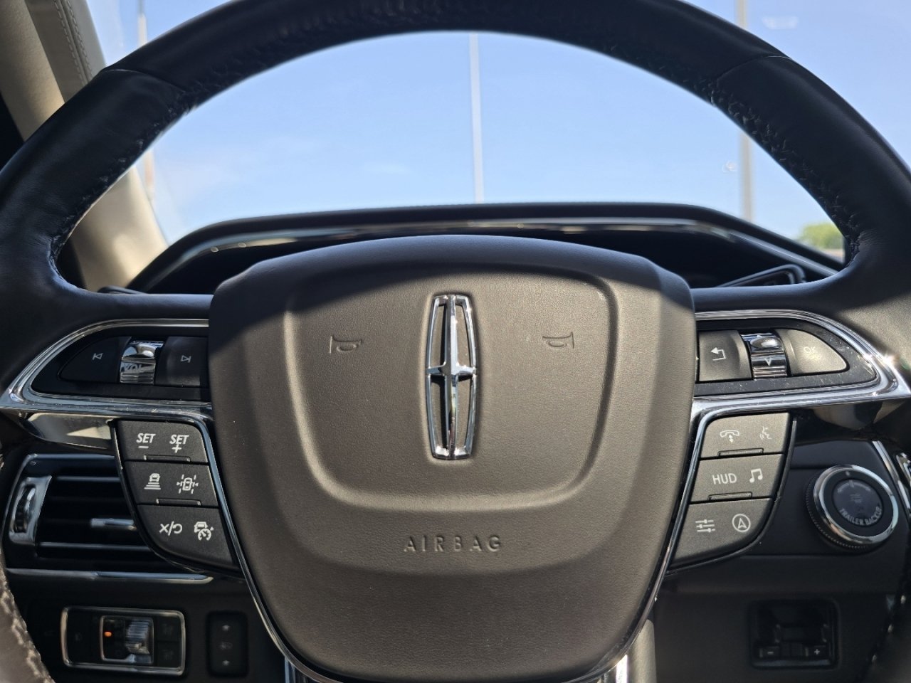 Used 2023 Lincoln Navigator Black Label AWD/4WD image 30