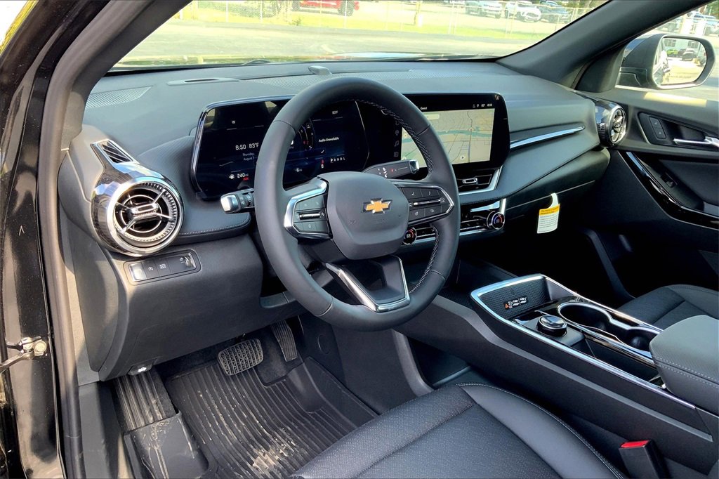 New 2026 Chevrolet Equinox LT w/ Convenience Package II image 7