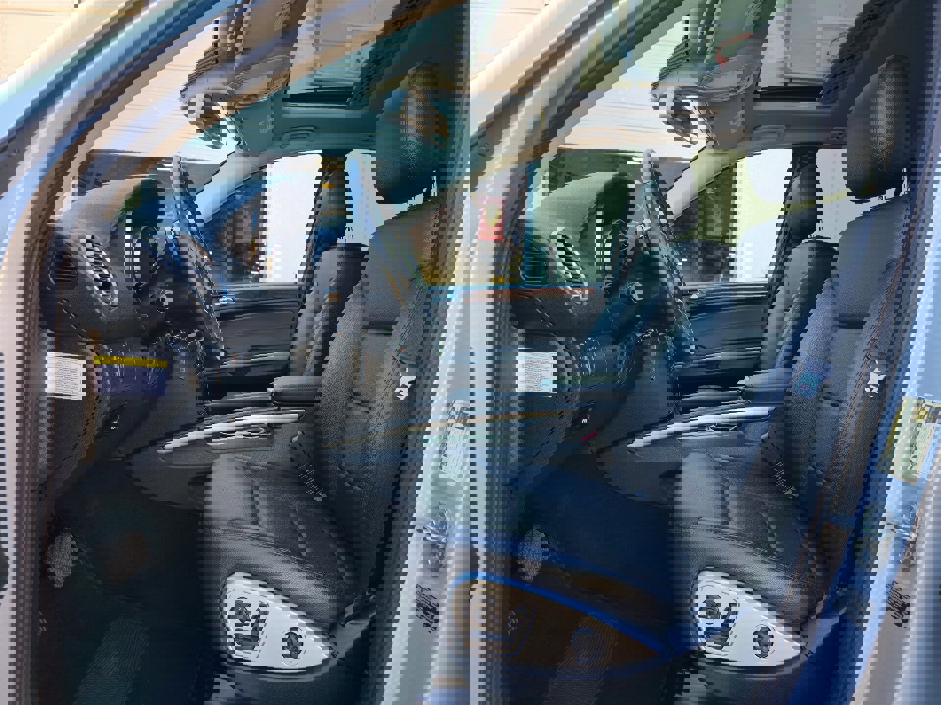 Used 2010 Mercedes-Benz ML 350 2WD image 15