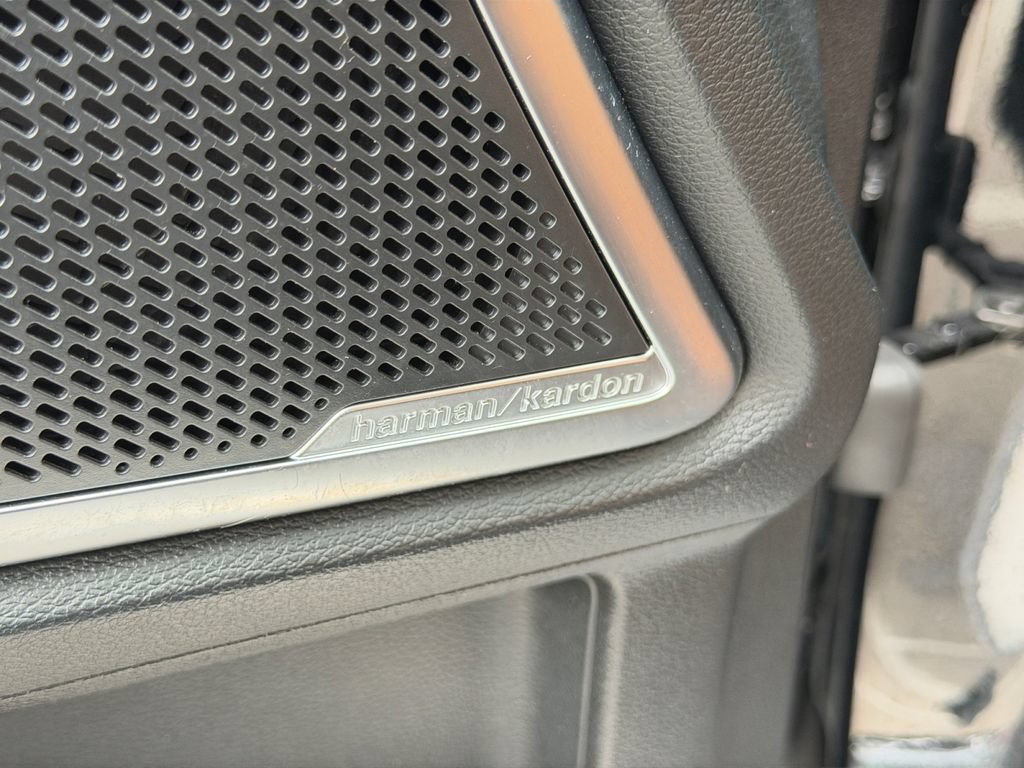 Used 2024 Kia Telluride SX Prestige X-Pro AWD/4WD image 18