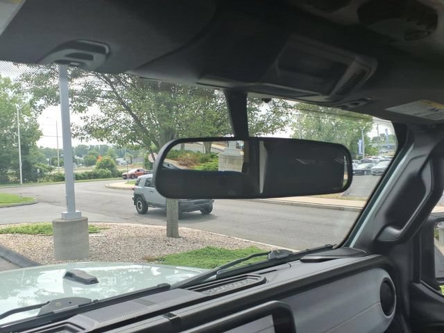 Used 2024 Jeep Wrangler Sport AWD/4WD image 27