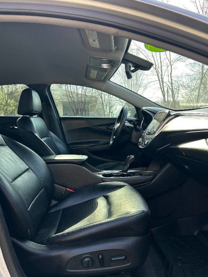 Used 2016 Chevrolet Malibu Premier image 12