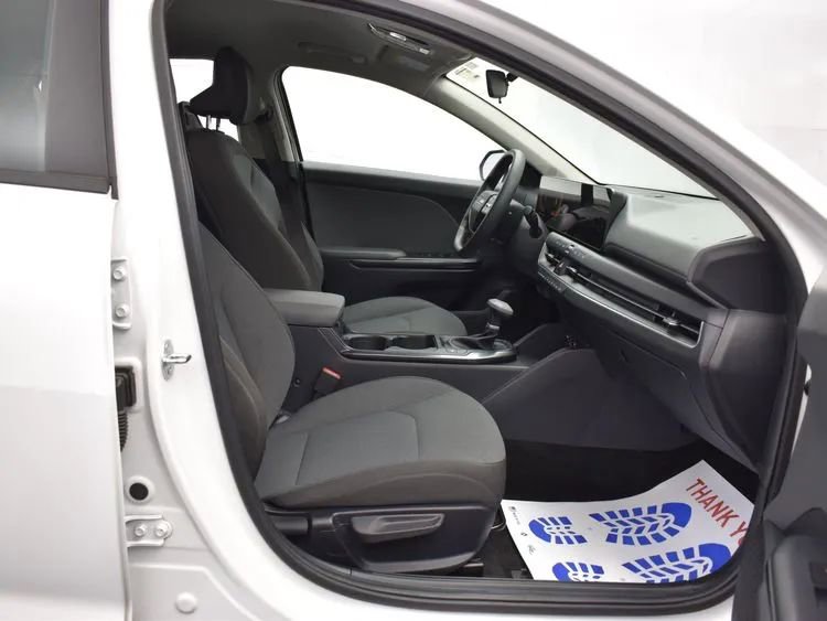Used 2025 Kia K4 image 16