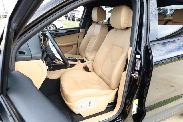 Used 2018 Porsche Macan image 26
