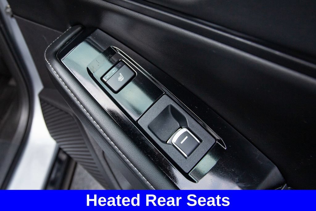 Used 2023 Honda Accord Touring image 9