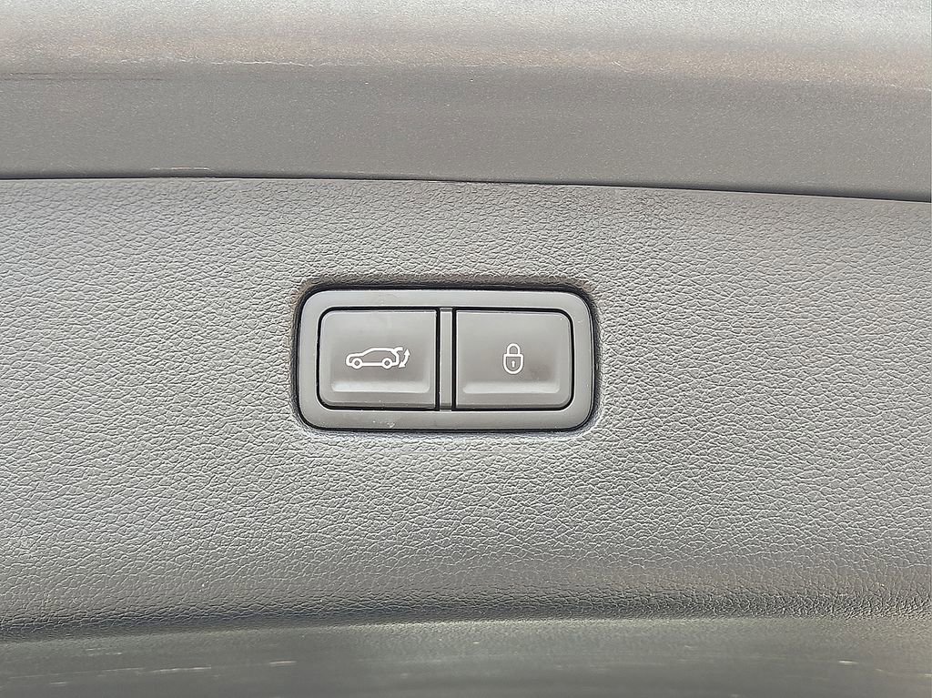 Used 2024 Genesis GV80 2.5T AWD/4WD image 16