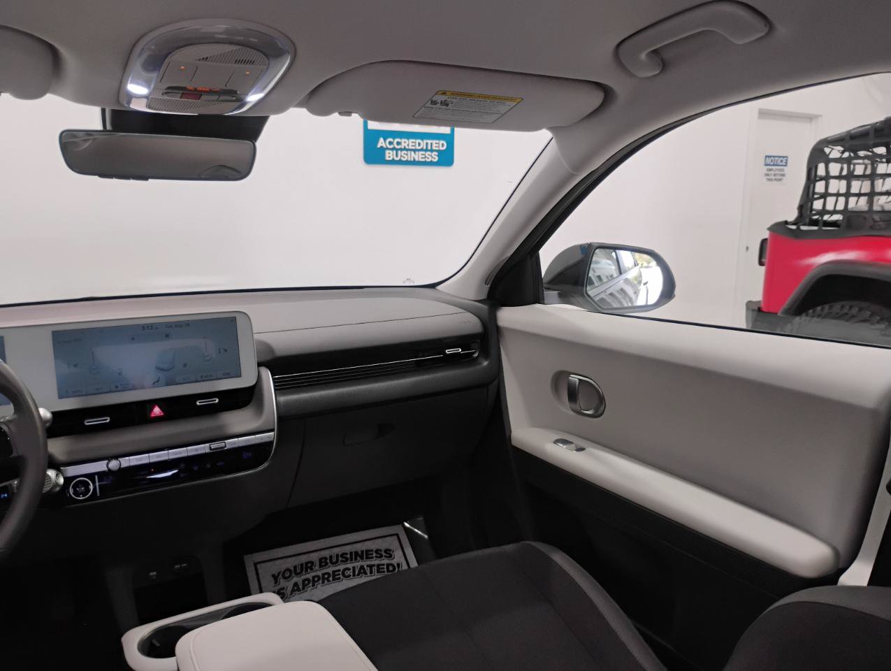 Used 2024 Hyundai Ioniq 5 SEL RWD image 17