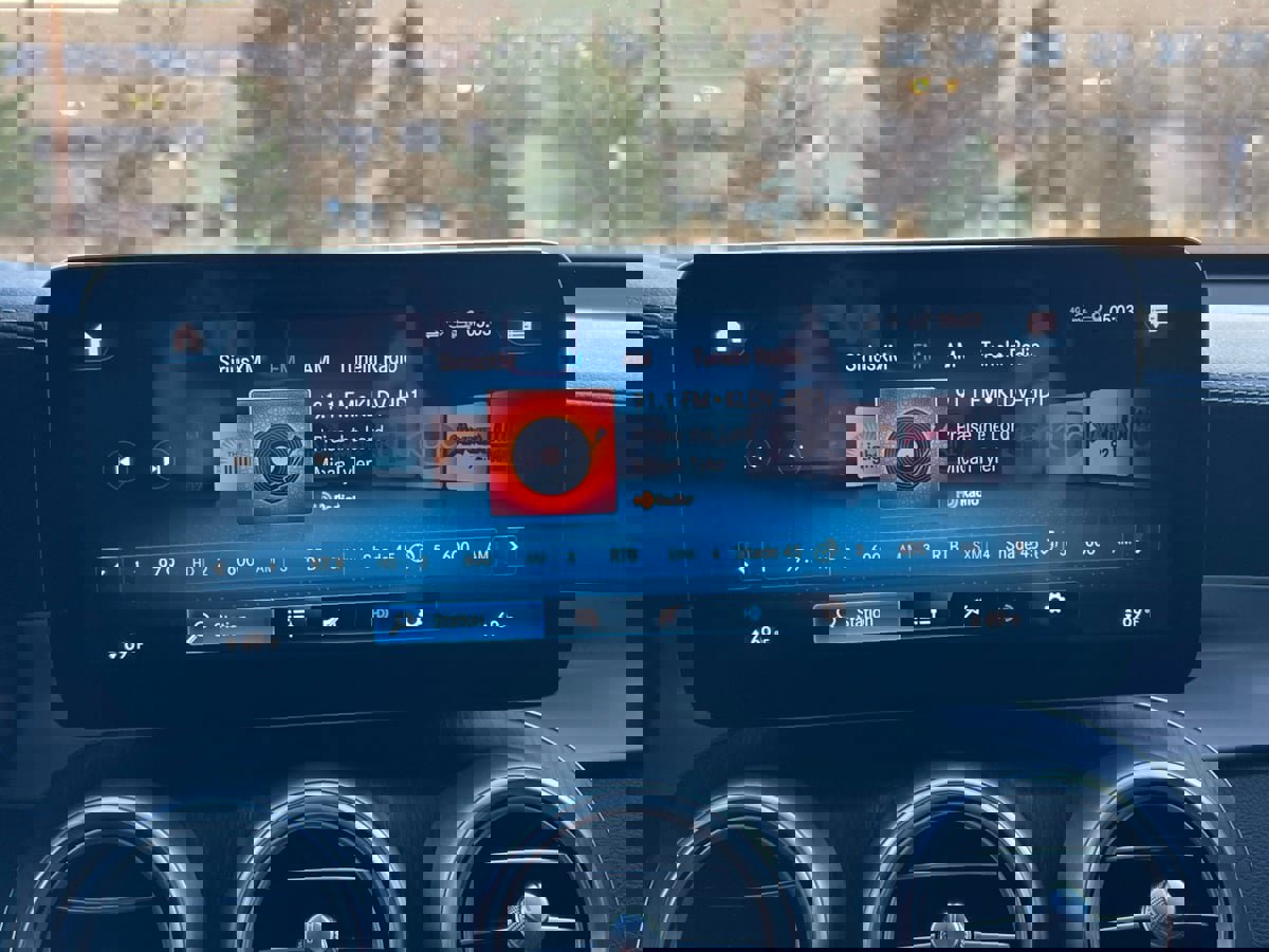 Used 2021 Mercedes-Benz GLC 43 AMG 4MATIC Coupe image 27