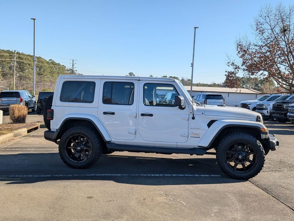 Used 2019 Jeep Wrangler Unlimited Sahara w/ Uconnect 4C Nav & Sound Group image 6