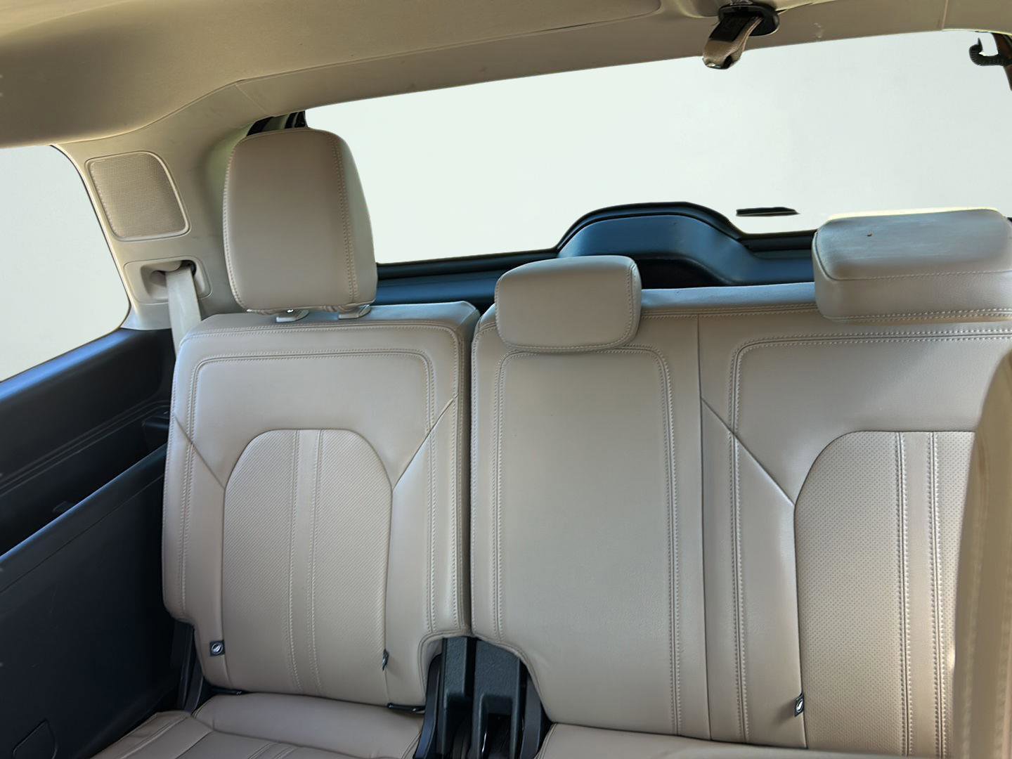 Used 2024 Ford Expedition Limited image 28