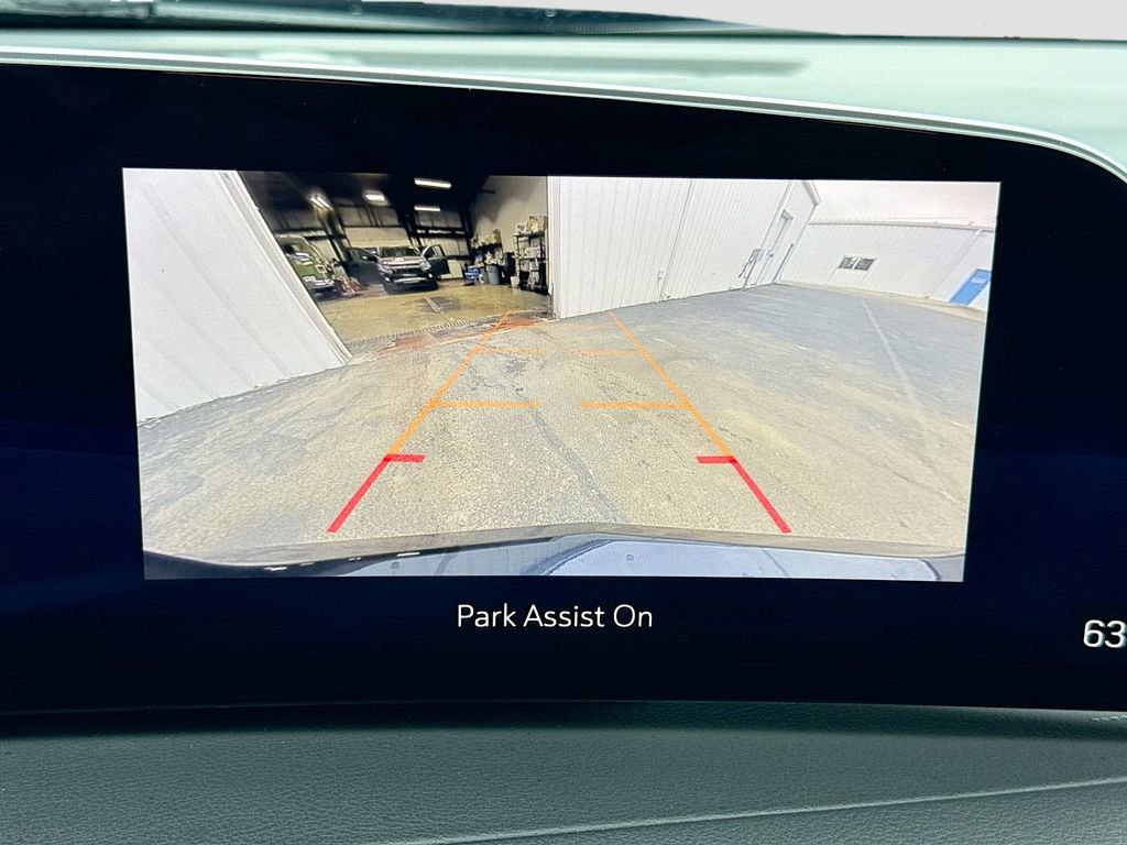 Used 2024 Cadillac XT4 Premium Luxury AWD/4WD image 14