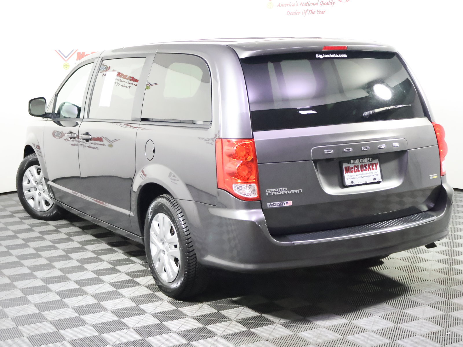 Used 2018 Dodge Grand Caravan SE FWD image 13