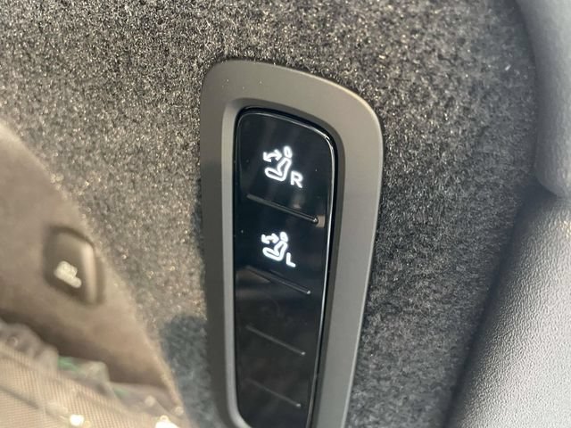New 2026 Volvo EX90 Plus AWD/4WD image 20